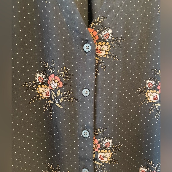 LOFT Floral Blouse - Picture 6 of 8